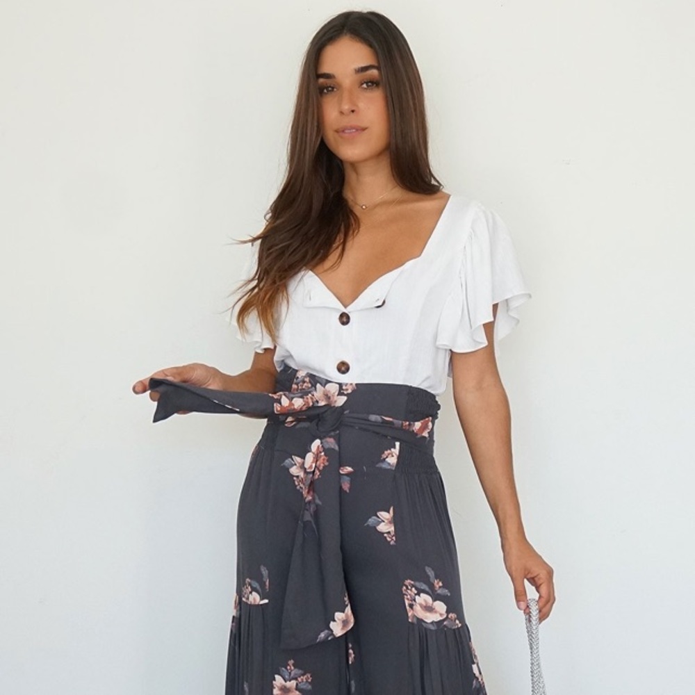 NWT Charlie Holiday Bayview Top